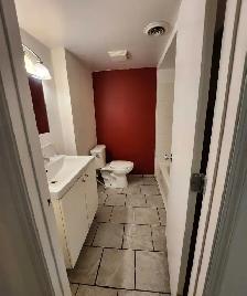 NICE, SPACIOUS 2 BED, 1 BATH   YARD, LOCATED IN RICHIE - Photo 5