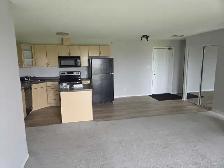 2 Bedroom Apartment - Photo 2