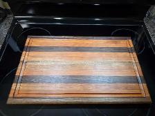 Handcrafted Cutting Board - Photo 3