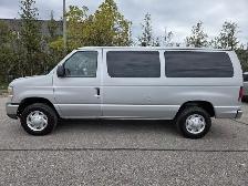 2012 Ford Econoline Wagon XLT 12 PASSENGER-CERTIFIED-NO ACCIDENT - Photo 2