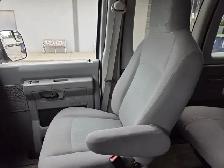 2012 Ford Econoline Wagon XLT 12 PASSENGER-CERTIFIED-NO ACCIDENT - Photo 10