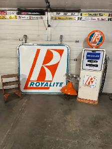 Royalite Signs/ Gas Pumps - Photo 6