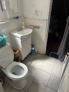Yonge & Davisville 2-br ground-floor duplex on Millwood Road. - Photo 6