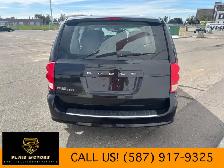 2019 Dodge Grand Caravan ( No accidents/ Clean history) - Photo 4