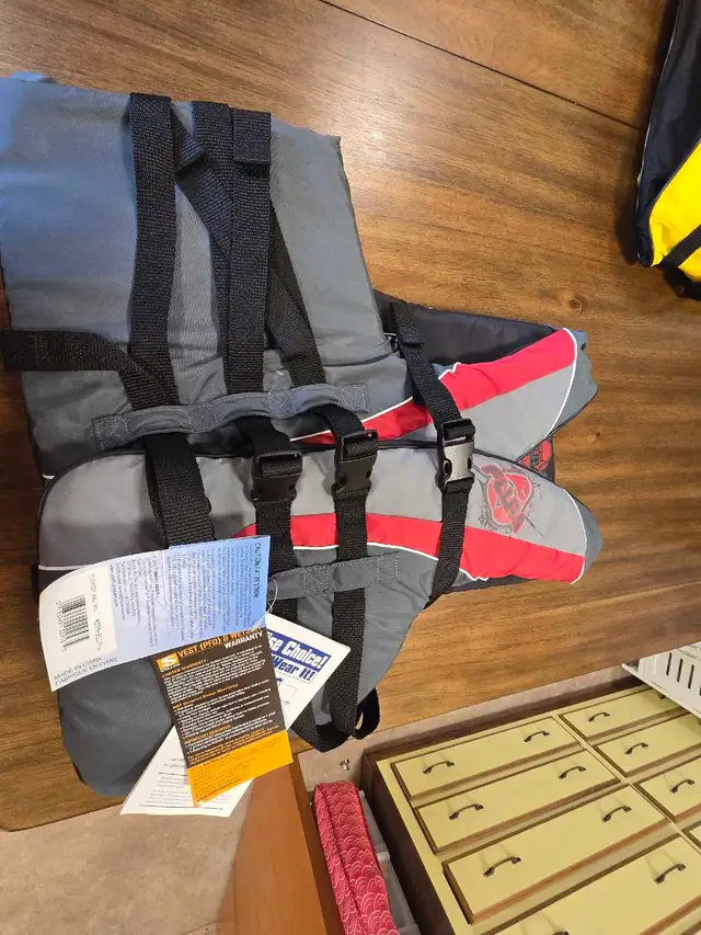 Fluid brand Nylon PFD life jackets 2XL/3XL