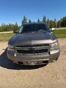 2010 suburban ltz