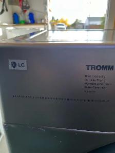 LG Tromm Washer and Dryer - Photo 5