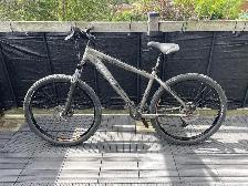 Specialized Hardrock Sport Mountain Bike - Photo 2