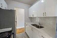 Huge 1 bdrm renovated apartment for rent - East York - Photo 22