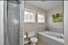 semidetached 4 bed 2 and 1/2 washroom for rent - Photo 7