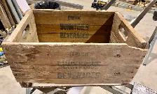 Vintage Wooden Beverage Crate Marked "Drink Sunnyside Beverages" - Photo 3