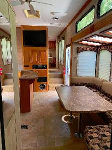 Gulf Stream 2009 Endura 5th Wheel Toy Hauler - Model 39 Max - Photo 6