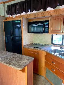 Gulf Stream 2009 Endura 5th Wheel Toy Hauler - Model 39 Max - Photo 7