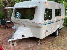 1993 Bigfoot 17’ camper