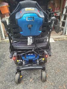 Quantum Q6 HD electric wheel chair - Photo 3