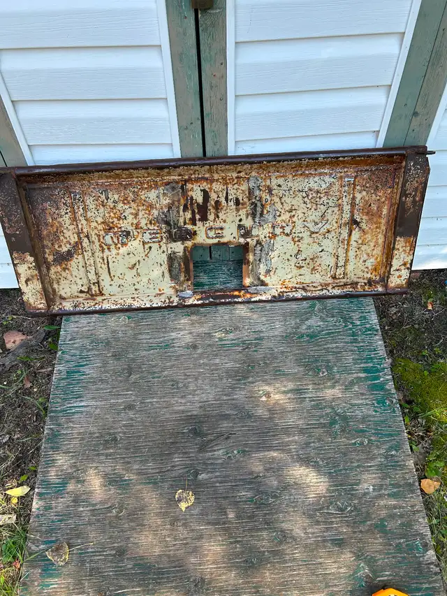 1953 mercury tailgate