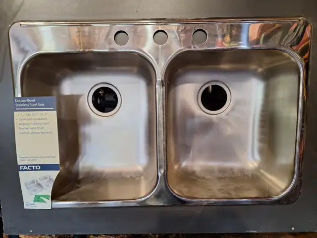 Double Sinks Brand new display models