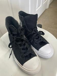 Converse All Star high top shoes size 3 kids - Photo 2