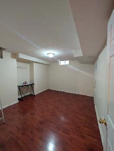 2-Bedroom Basement Apartment in Scarborough — $1,850 All-Incl - Photo 5