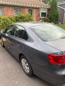 Volkswagen Jetta - Photo 4
