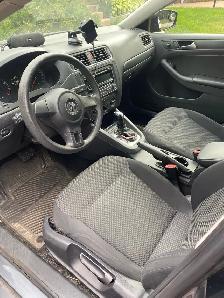 Volkswagen Jetta - Photo 5