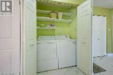 One Bedroom One Bathroom Condo for Rent - Photo 10