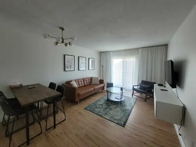 Spacious 2-Bedroom Apartment (Unfurnished) — Kingston, ON