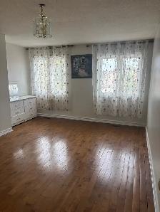Spacious Private Rooms for Rent – Markham & Steeles