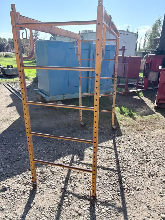 yellow scaffolding