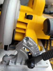 Dewalt circular skill saw - Photo 5