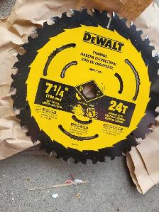 Dewalt circular skill saw - Photo 6