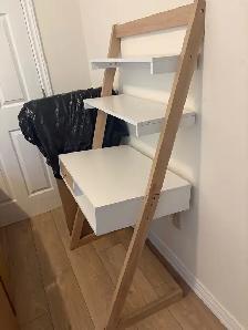 FREE Desk - Photo 2