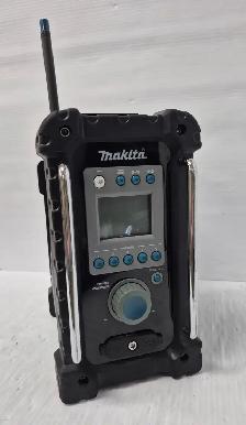 (N9748603) Makita BMR100 Radio