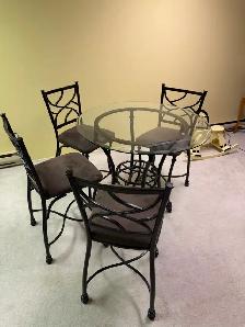 Bar Height Table and Four Chairs - Photo 2