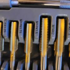Master craft tap and die set - Photo 6