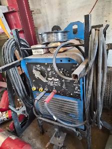 Miller AEAD-200LE Welder Generator