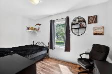 TERREBONNE! PROPRIÉTÉ 4 CAC AVEC MAGNIFIQUE TERRAIN DE 23632 PC! - Photo 6