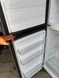 Refrigerator - Photo 3