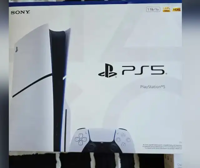 PS5 SLIM BRAND NEW