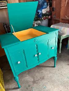 Cabinet From An Antique Record Player - Photo 4