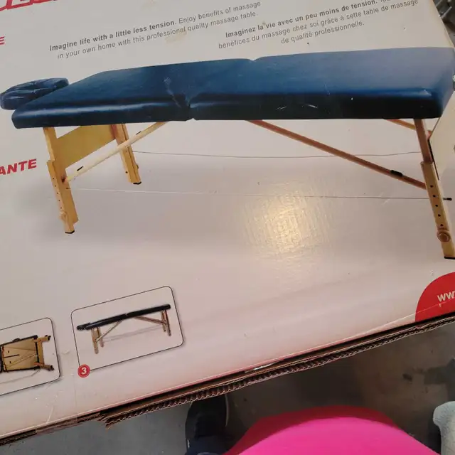 Massage bed