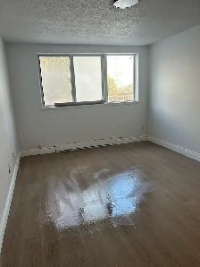 TWO STORY TOWNHOUSE IN MISSISSAUGA - Photo 3