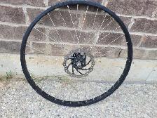 26' front wheel with disc brake - Photo 2