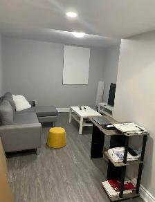 two bedroom 1 bathroom - Photo 10