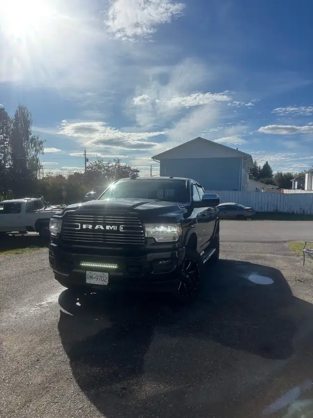 2020 RAM 3500 LARAMIE