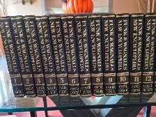 VINTAGE DECOR 1973 FUNK & WAGNAL DICTIONARY SET! - Photo 2