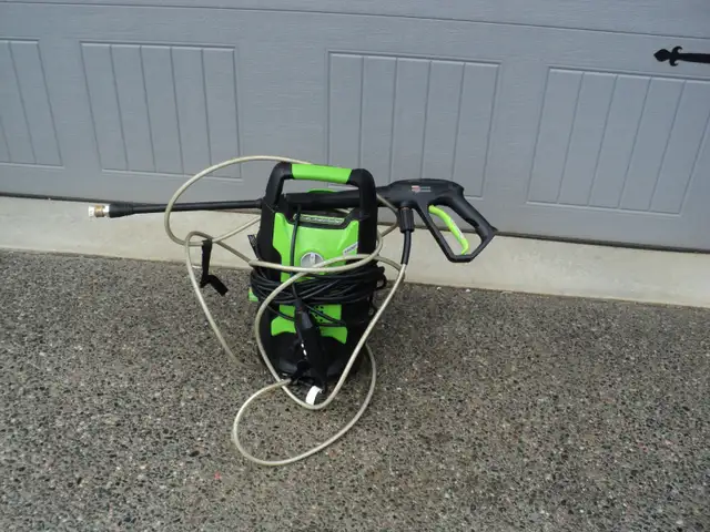Greenworks Pressure Washer CALLS ONLY PLEASE!