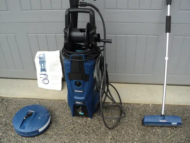 Simonize Pressure 3000 Washer   Attachments CALLS ONLY PLEASE