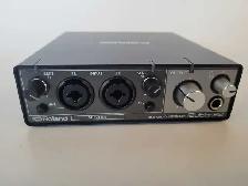 Roland Rubix 22 Audio Interface (32461542) - Photo 3
