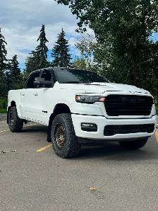 New - 2026 RAM 1500 Crew Cab - Photo 2